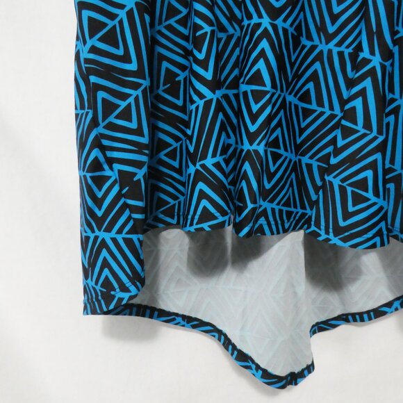 CACTUS | 1X | Geometric Blue and Black Tankini Top - Picture 11 of 13